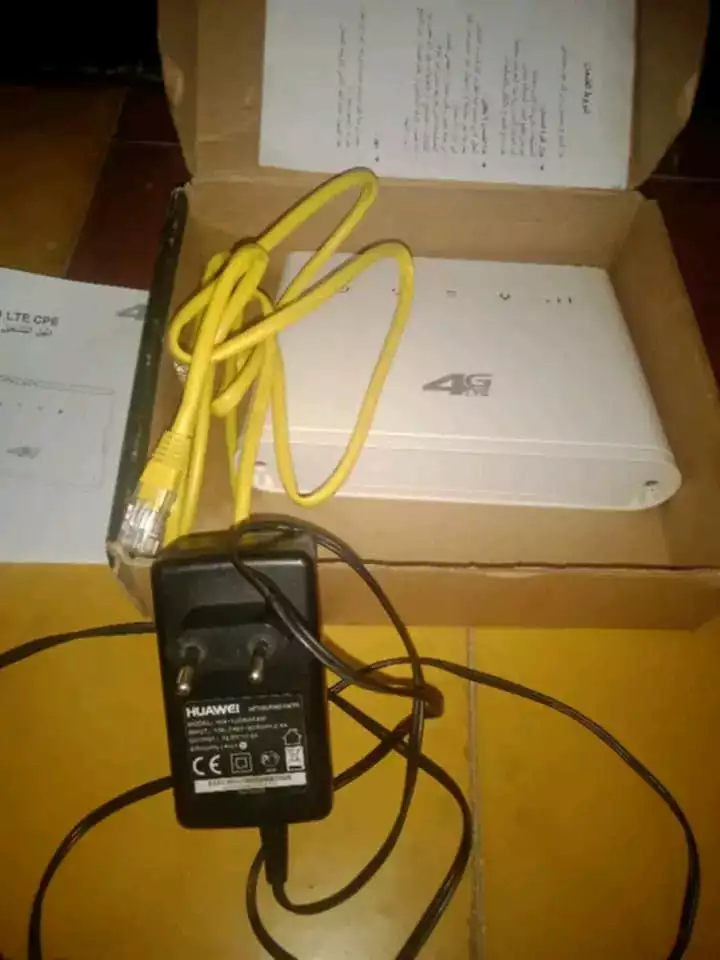 مودام هواوي. B310 اتصلات الجزائر 4g..الشلف... من قدم اونسيا حاجة مليحة...مفلاشي يقرا قع لبيس... بيه بشرجور تاعه دورجين...مفيهش ييس تاعو...