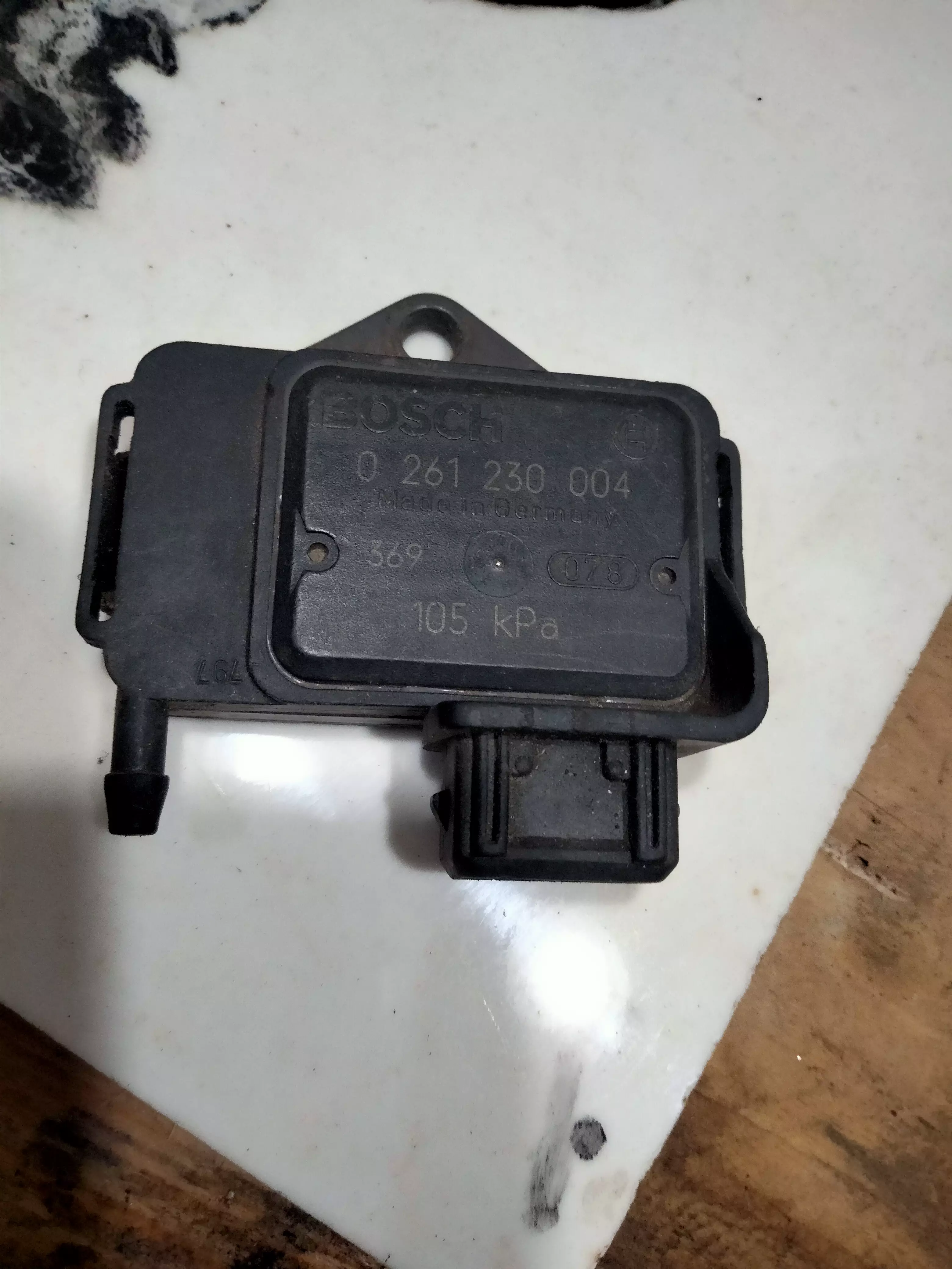 Calculateur de pression d'air.حاسب ضغط الهواء