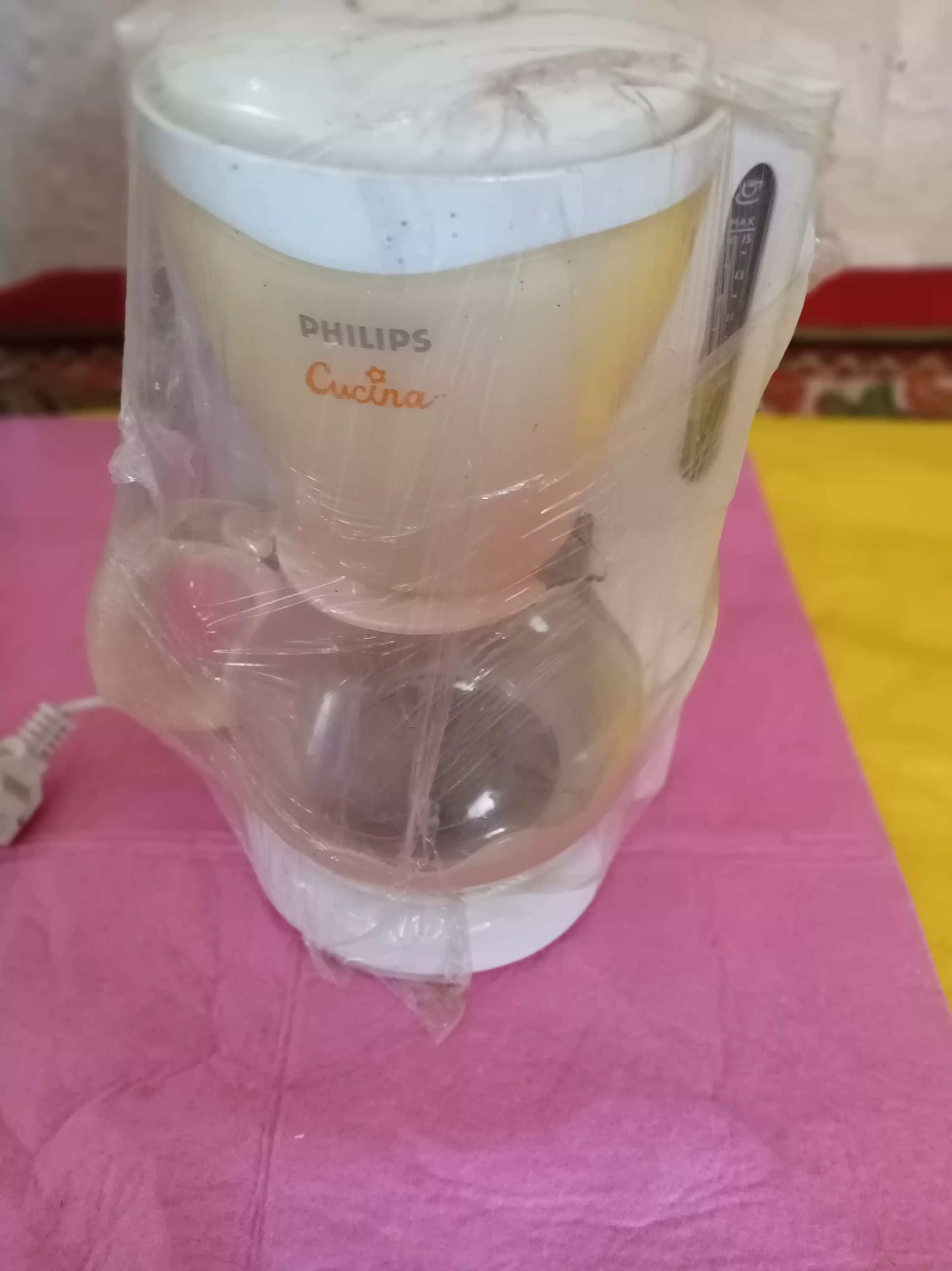 Cafetière et capsule