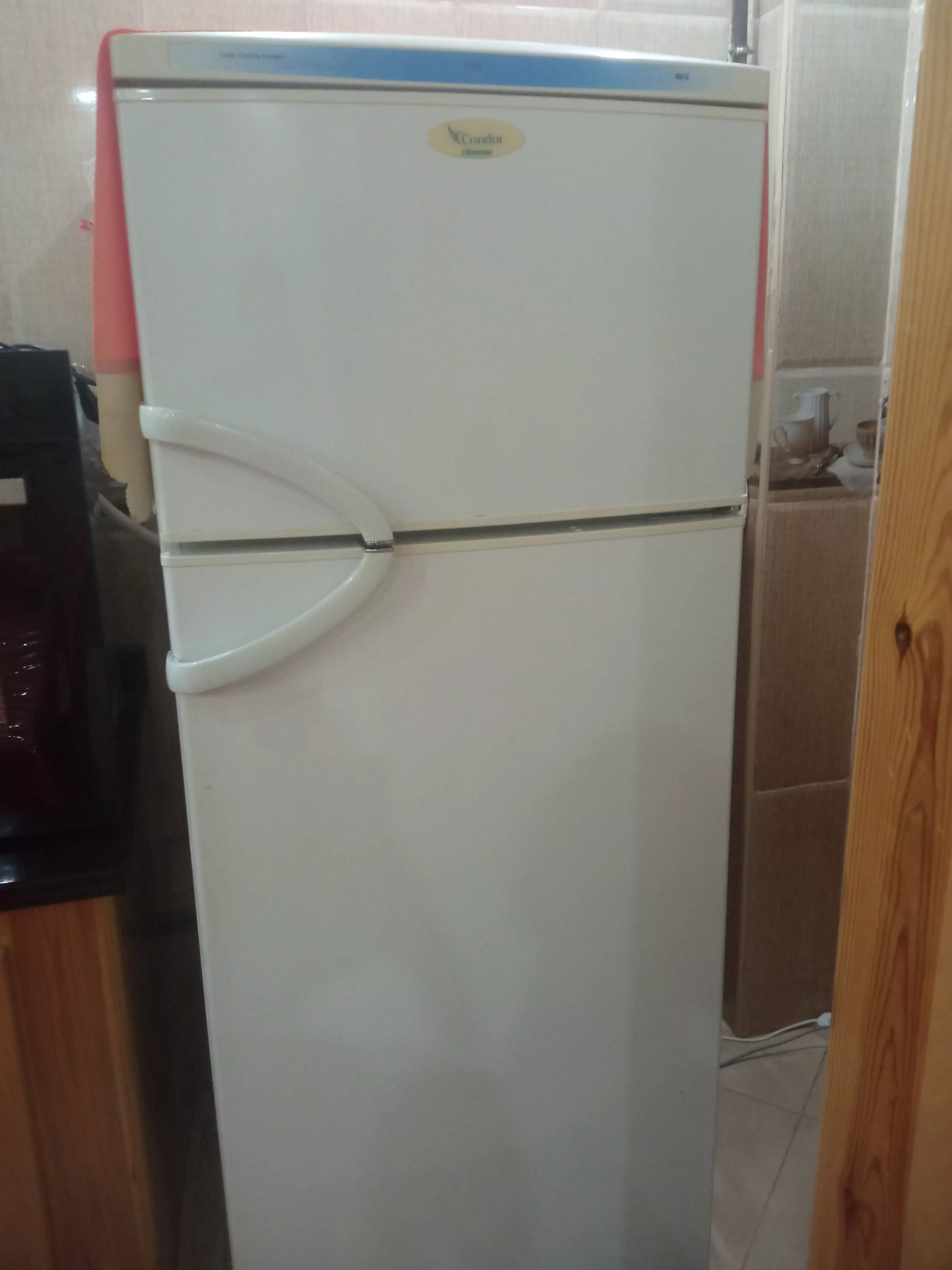 ثلاجه condor 600L للبيع